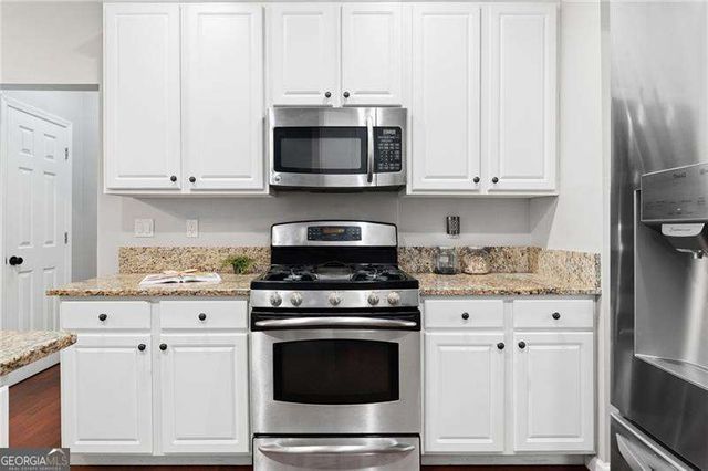 575 Kingsport Drive, Alpharetta, GA 30076