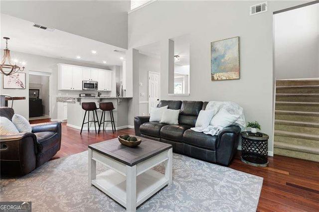 575 Kingsport Drive, Alpharetta, GA 30076
