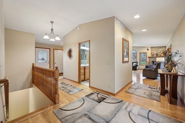 7510 161st Avenue NE, Forest Lake, MN 55025