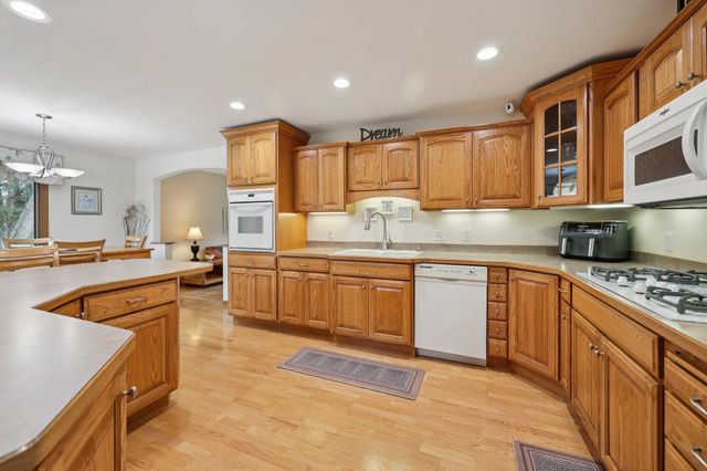 7510 161st Avenue NE, Forest Lake, MN 55025