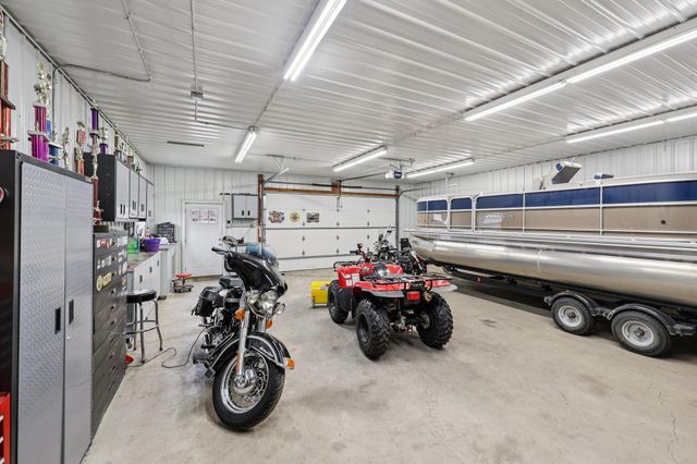 7510 161st Avenue NE, Forest Lake, MN 55025