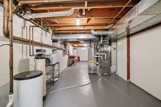 7510 161st Avenue NE, Forest Lake, MN 55025