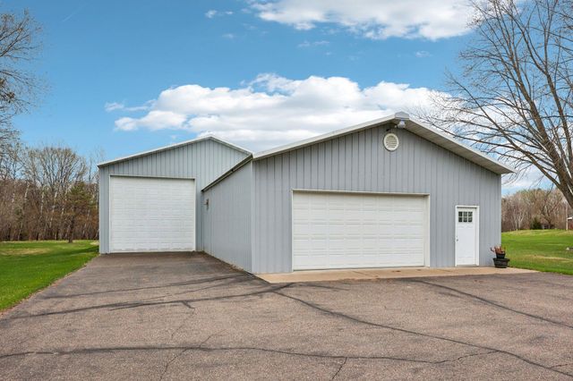 7510 161st Avenue NE, Forest Lake, MN 55025