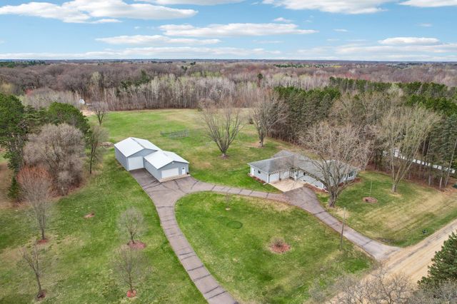 7510 161st Avenue NE, Forest Lake, MN 55025