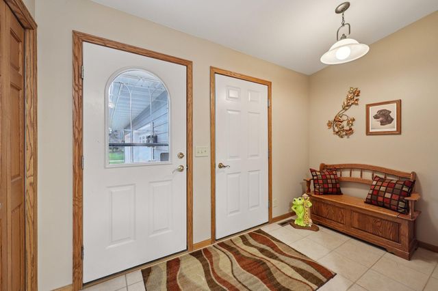 7510 161st Avenue NE, Forest Lake, MN 55025