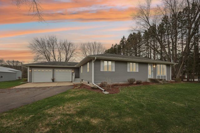 7510 161st Avenue NE, Forest Lake, MN 55025