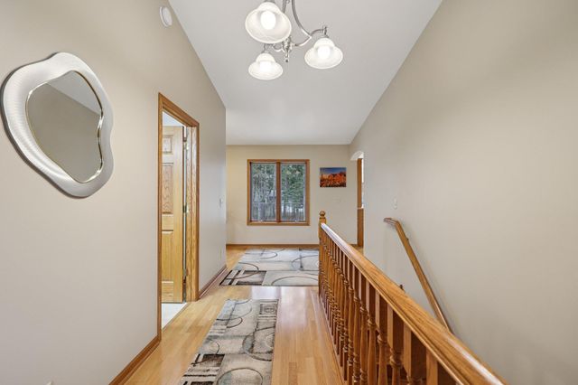 7510 161st Avenue NE, Forest Lake, MN 55025