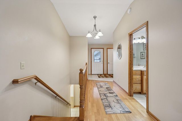 7510 161st Avenue NE, Forest Lake, MN 55025