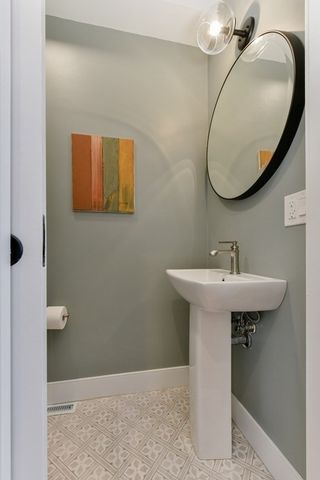 145 Stoughton St 4, Boston, MA 02125