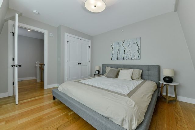 145 Stoughton St 4, Boston, MA 02125