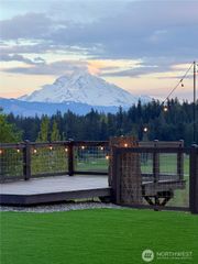 19614 82nd Street Ct E, Bonney Lake, WA 98391