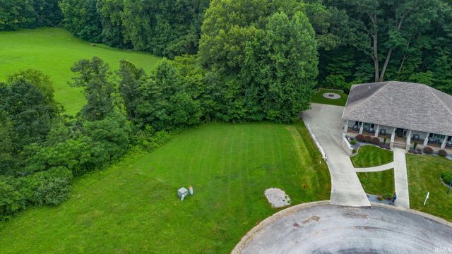 409 Crooked Stick Drive, Bedford, IN 47421
