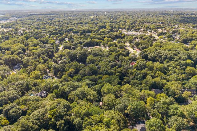 1100 34th Avenue, Moline, IL 61265