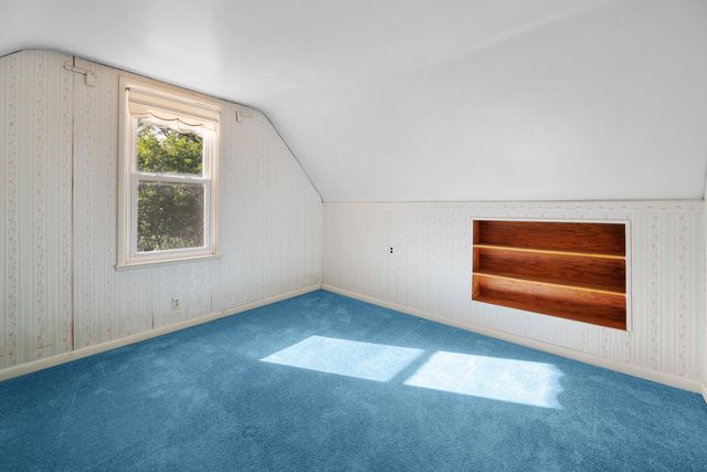 1100 34th Avenue, Moline, IL 61265