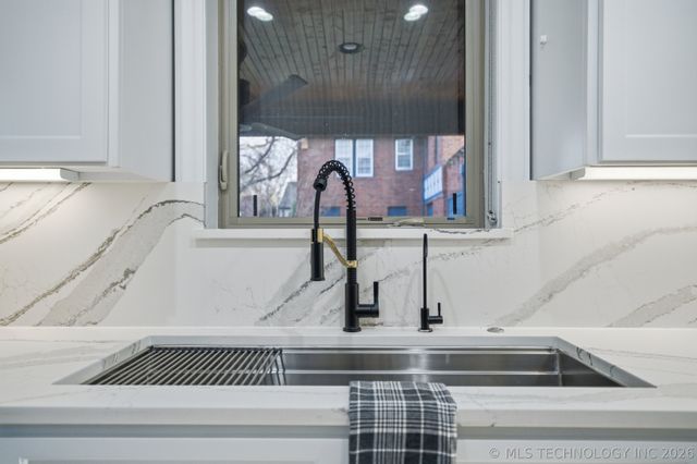 2436 S St Louis Avenue, Tulsa, OK 74114