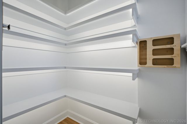 2436 S St Louis Avenue, Tulsa, OK 74114