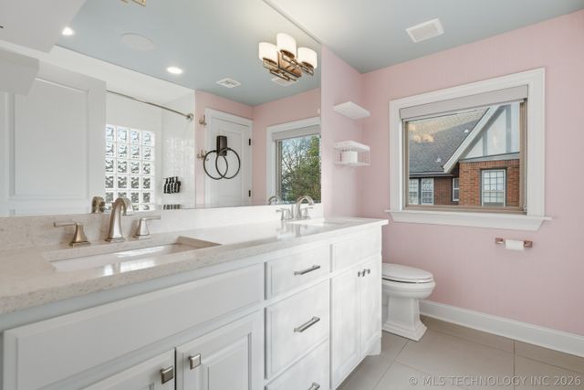 2436 S St Louis Avenue, Tulsa, OK 74114