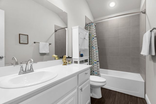 1406 Waverley Drive, Greenville, TX 75402