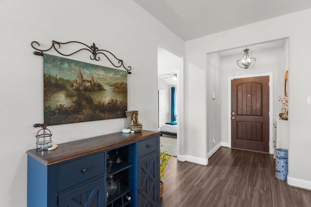 1406 Waverley Drive, Greenville, TX 75402