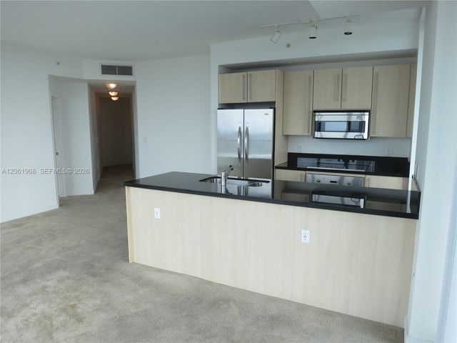 79 SW 12th Street UPH4001S, Miami, FL 33130