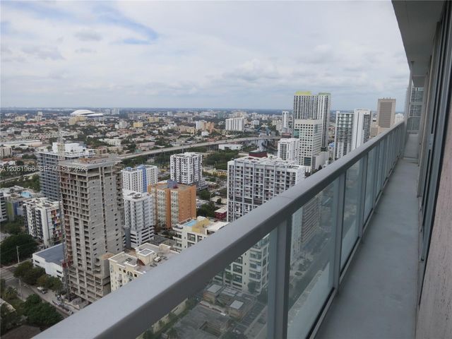 79 SW 12th Street UPH4001S, Miami, FL 33130