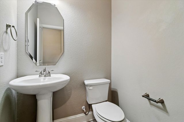 1742 Amalfi Drive, Mclendon Chisholm, TX 75032