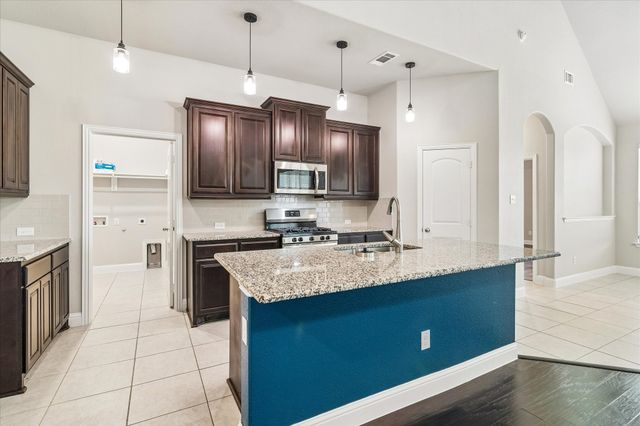 1742 Amalfi Drive, Mclendon Chisholm, TX 75032