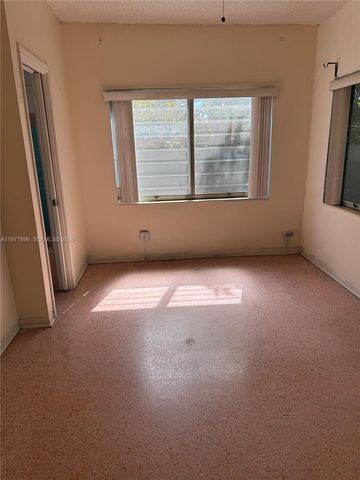 1512 SW 14th Ter B, Miami, FL 33145