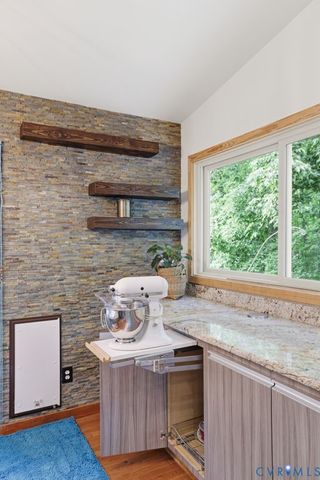 1061 Turkey Ridge Dr, Powhatan, VA 23120