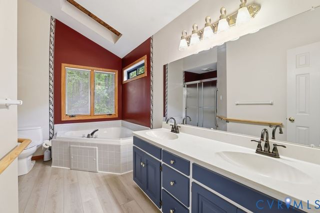 1061 Turkey Ridge Dr, Powhatan, VA 23120