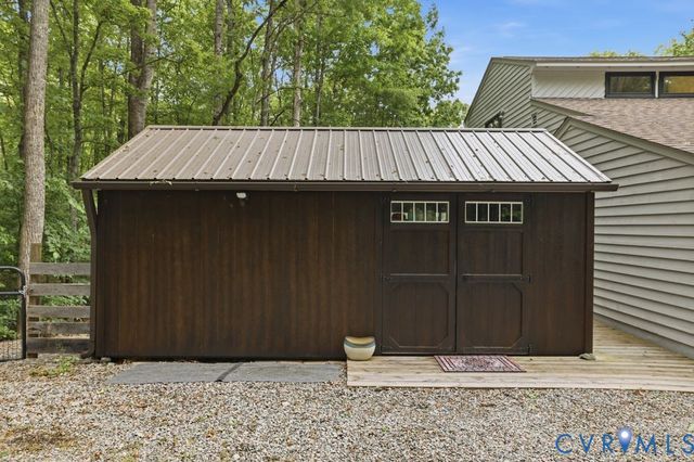 1061 Turkey Ridge Dr, Powhatan, VA 23120
