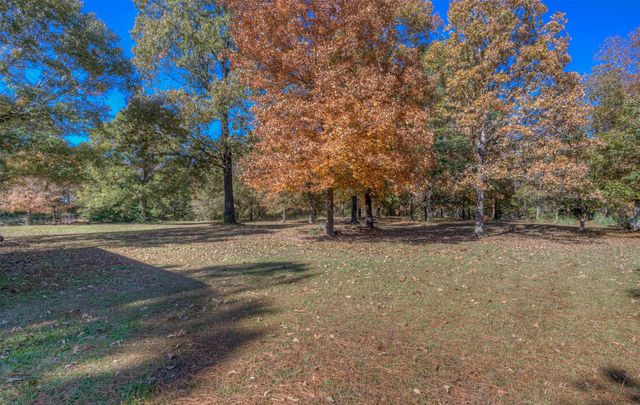 4896 Quiet Acres Road, Shreveport, LA 71107