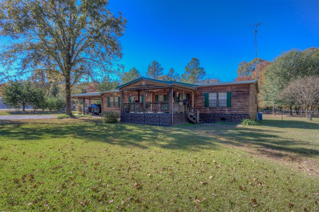4896 Quiet Acres Road, Shreveport, LA 71107