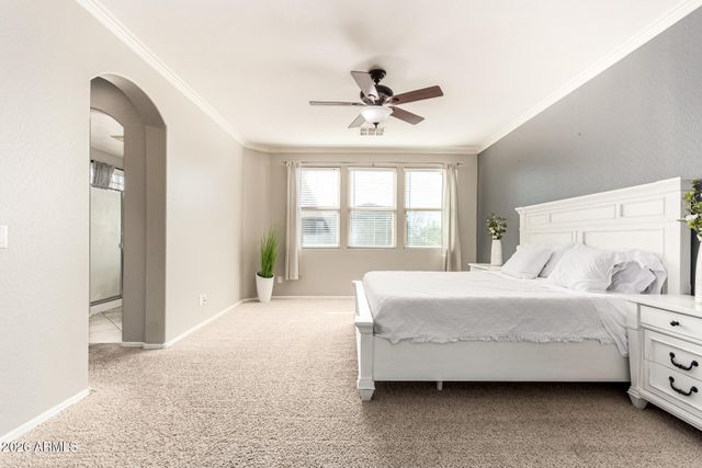 4285 E CULLUMBER Court, Gilbert, AZ 85234