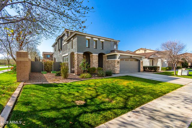 4285 E CULLUMBER Court, Gilbert, AZ 85234