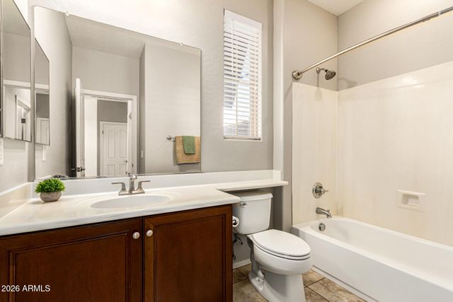 4285 E CULLUMBER Court, Gilbert, AZ 85234