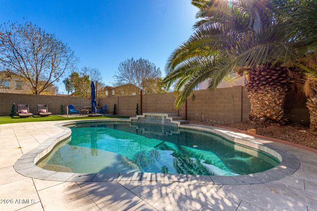 4285 E CULLUMBER Court, Gilbert, AZ 85234