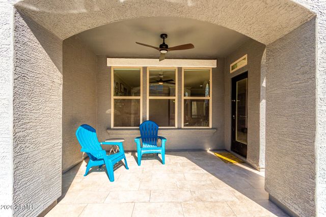 4285 E CULLUMBER Court, Gilbert, AZ 85234