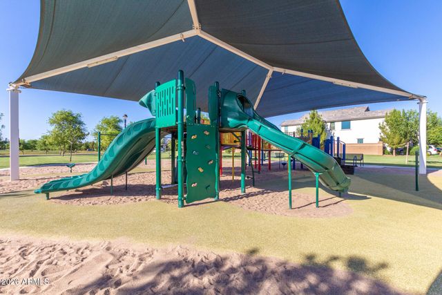 4285 E CULLUMBER Court, Gilbert, AZ 85234