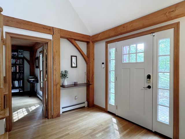 85 Stowell Road, Bedford, NH 03110