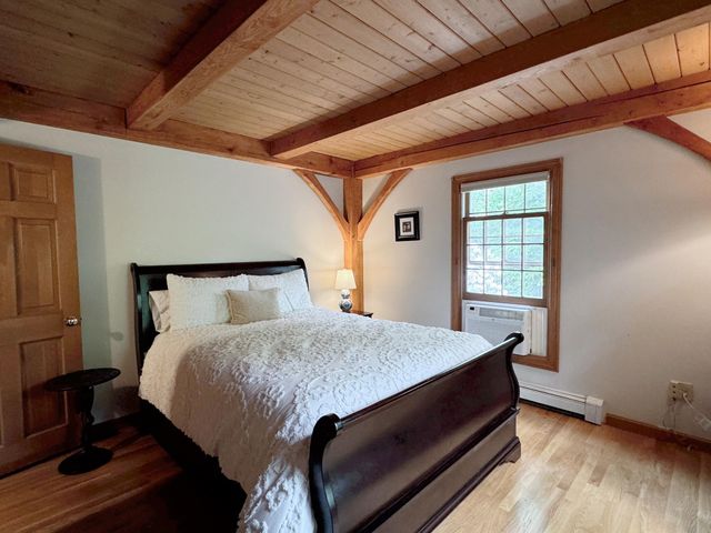 85 Stowell Road, Bedford, NH 03110