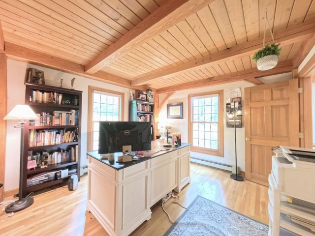 85 Stowell Road, Bedford, NH 03110