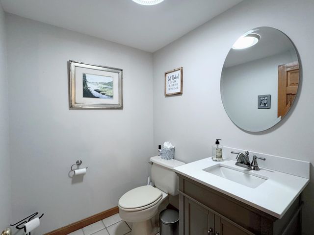 85 Stowell Road, Bedford, NH 03110