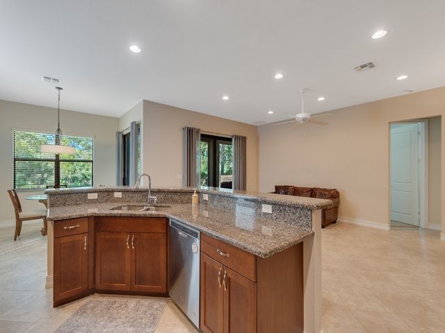 4338 56th Lane, Vero Beach, FL 32967