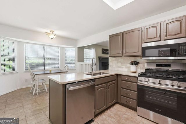 3 Rice Mill Drive, Savannah, GA 31419