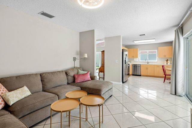 6240 NW 76th Court, Parkland, FL 33067