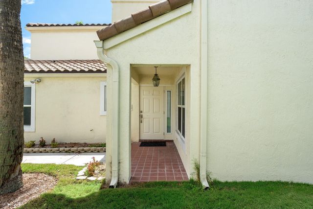 6240 NW 76th Court, Parkland, FL 33067