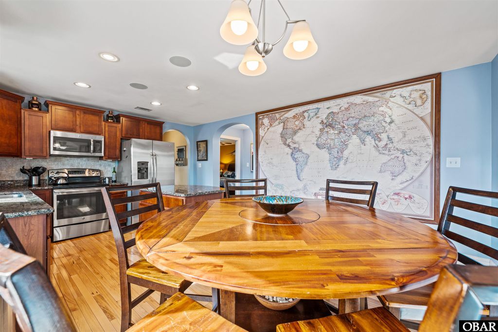 Image 11 of property listing at 633 Tern Court Lot 3, Corolla, NC 27927