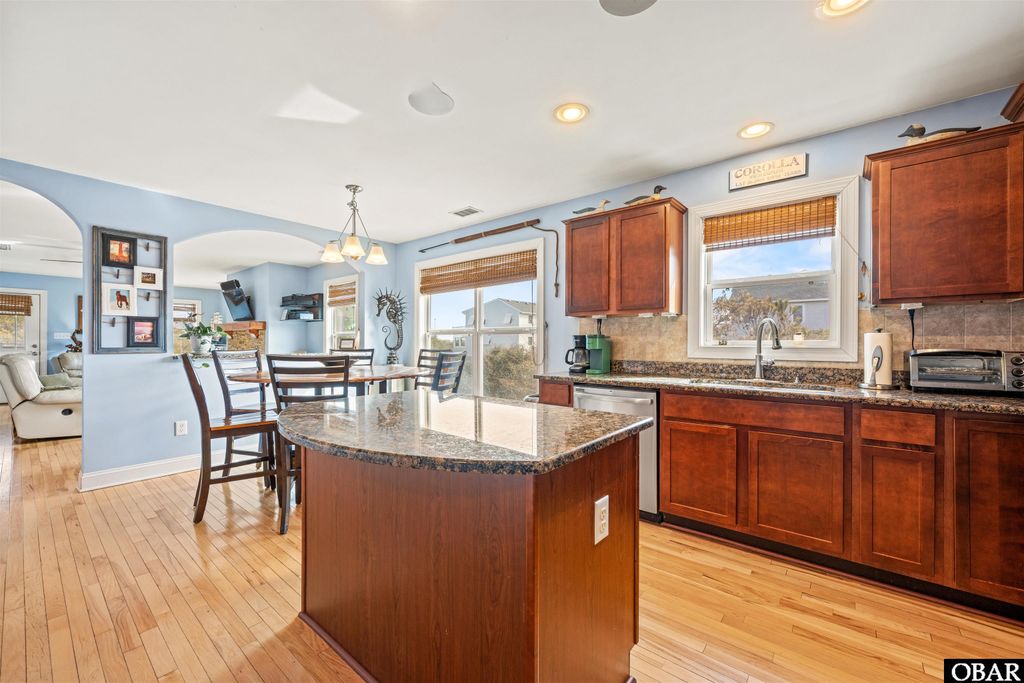 Image 13 of property listing at 633 Tern Court Lot 3, Corolla, NC 27927