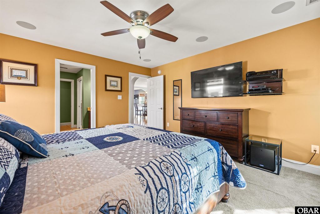 Image 25 of property listing at 633 Tern Court Lot 3, Corolla, NC 27927